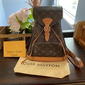 Louis Vuitton Montsouris MM